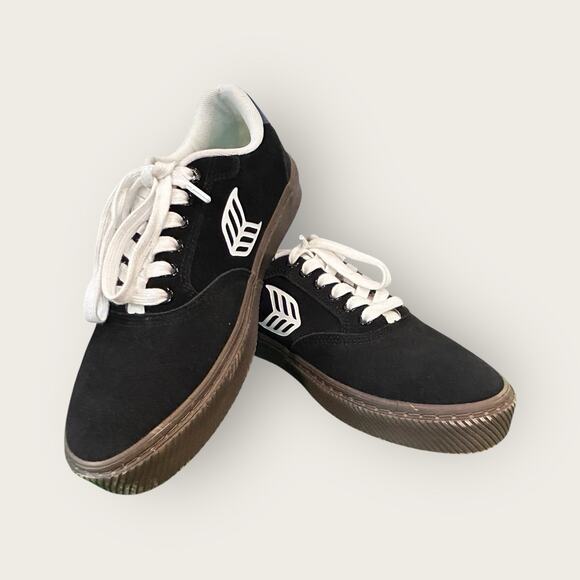 CARIUMA Sneakers Mens Black‎ Naioca Organic Low Top Skater Suede Casual Sz. 8 main image 4